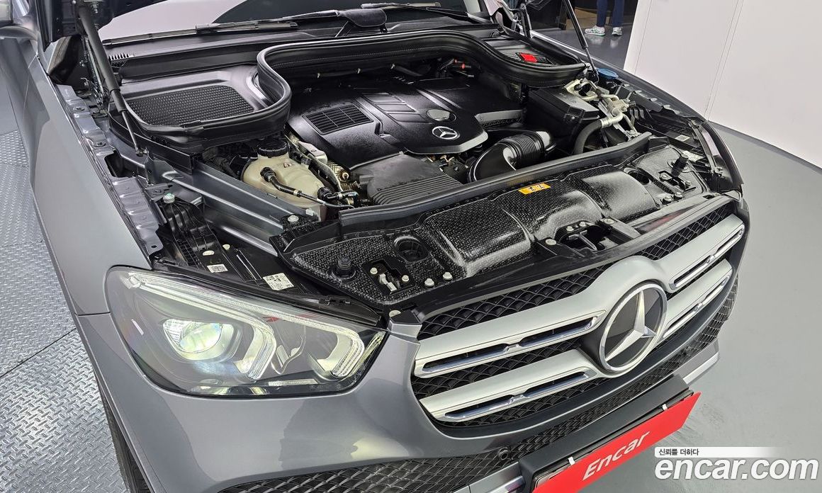 Mercedes Benz GLE-Class GLE300d 4MATIC