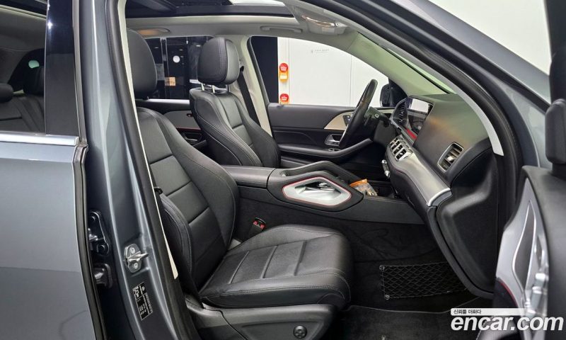 Mercedes Benz GLE-Class GLE300d 4MATIC