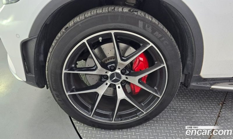 Mercedes Benz GLC-Class AMG GLC43 4MATIC Coupe