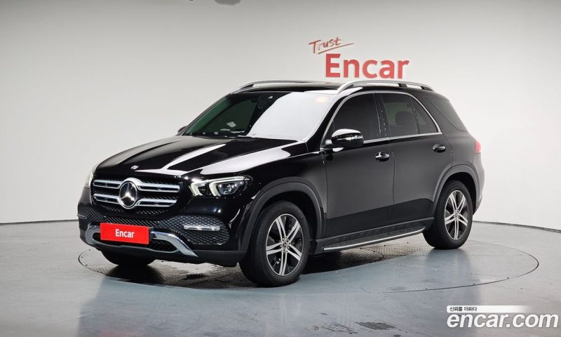 Mercedes Benz GLE-Class GLE300d 4MATIC