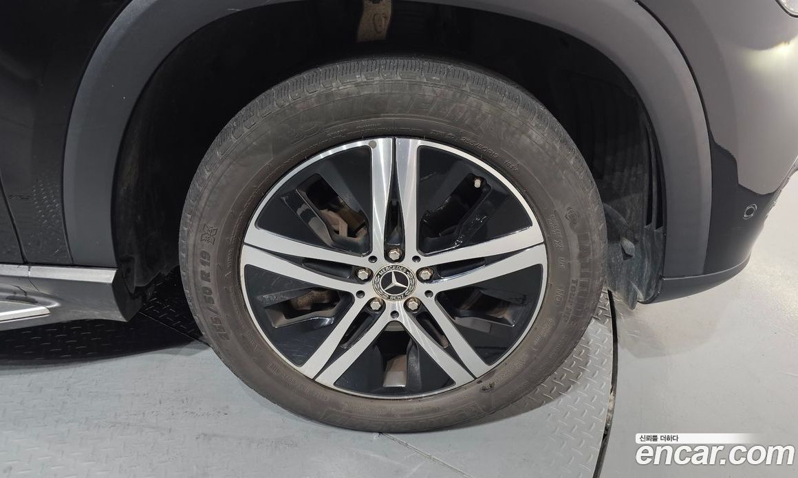 Mercedes Benz GLE-Class GLE300d 4MATIC