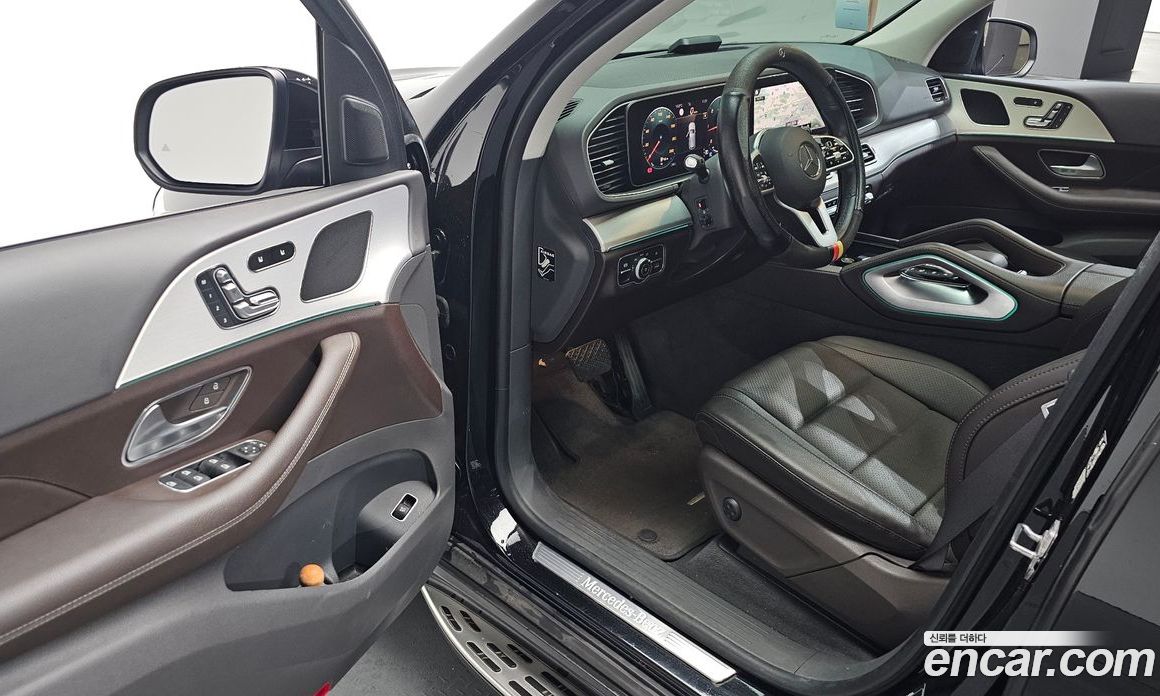 Mercedes Benz GLE-Class GLE300d 4MATIC
