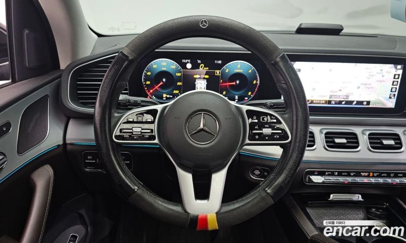 Mercedes Benz GLE-Class GLE300d 4MATIC