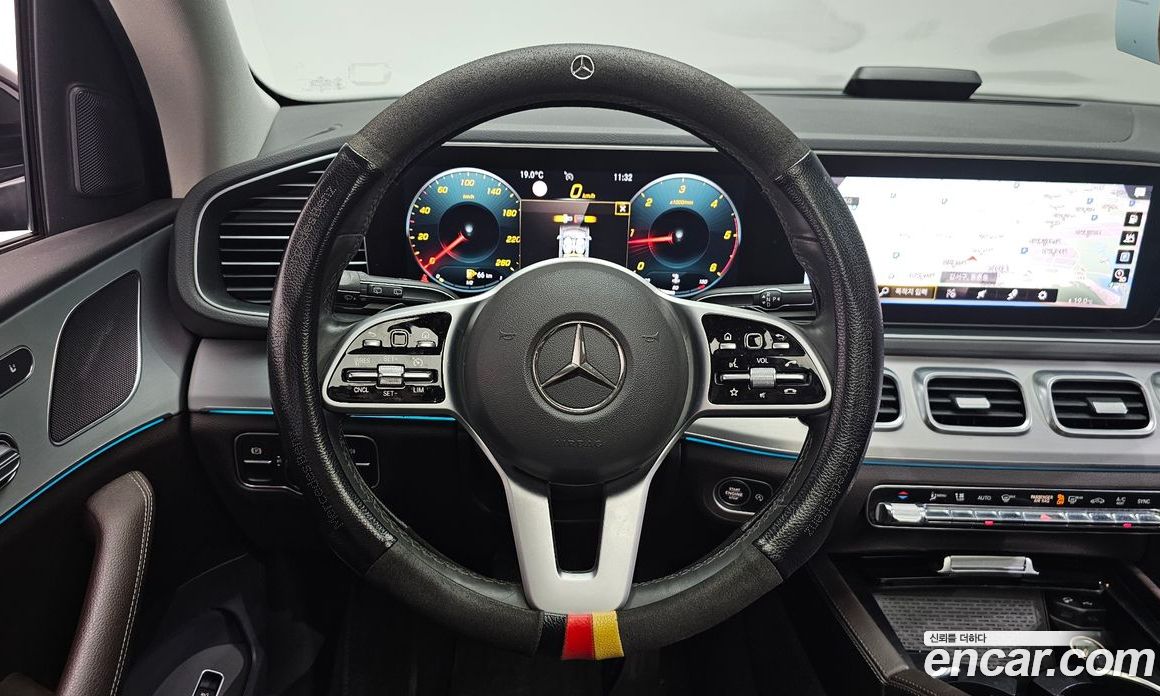 Mercedes Benz GLE-Class GLE300d 4MATIC