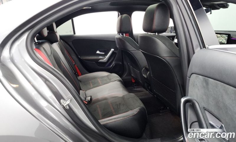 Mercedes Benz A-Class AMG A35 4MATIC Sedan