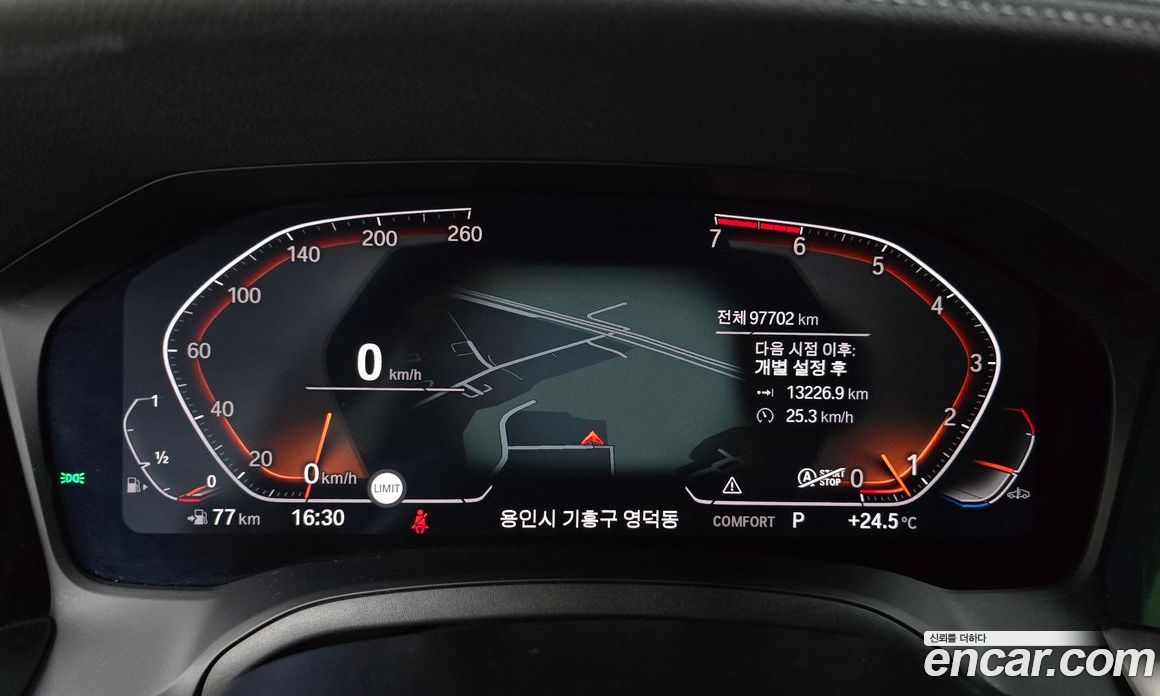 BMW 3-Series i320 Luxury