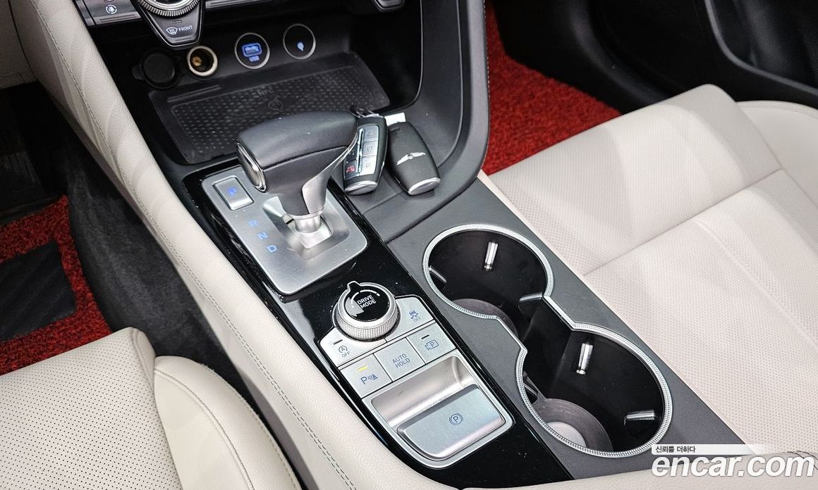 Genesis G70 Gasoline 2.0T 4WD