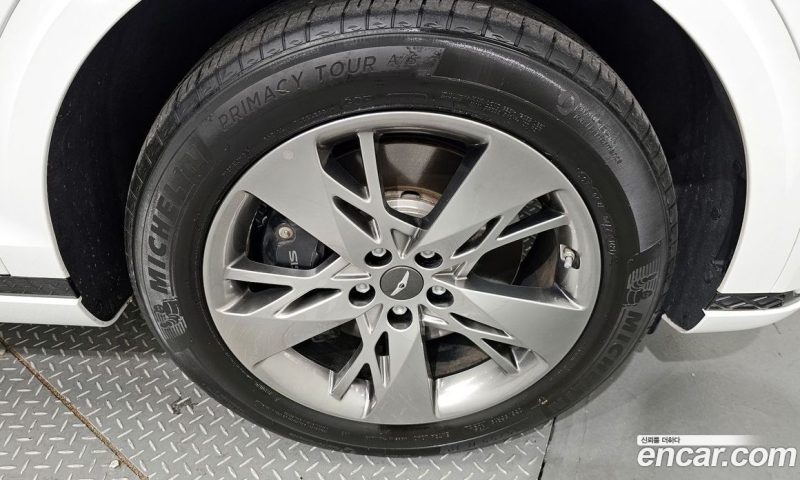 Genesis GV70 2.5T Gasoline AWD