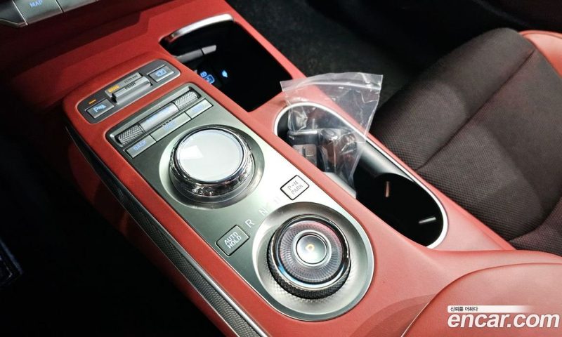 Genesis GV70 2.5T Gasoline AWD