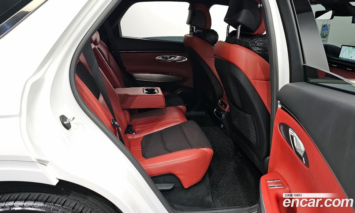 Genesis GV70 2.5T Gasoline AWD