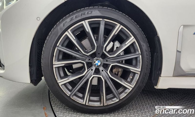 BMW 7-Series 730D xDrive M Sport