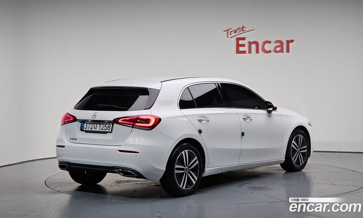 Mercedes Benz A-Class A220 Hatchback