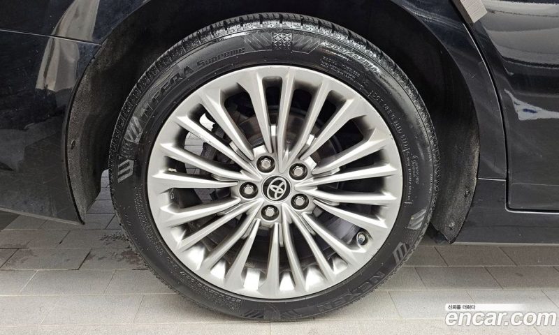 Toyota Avalon 2.5 Hybrid