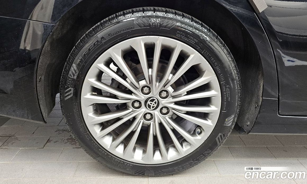 Toyota Avalon 2.5 Hybrid