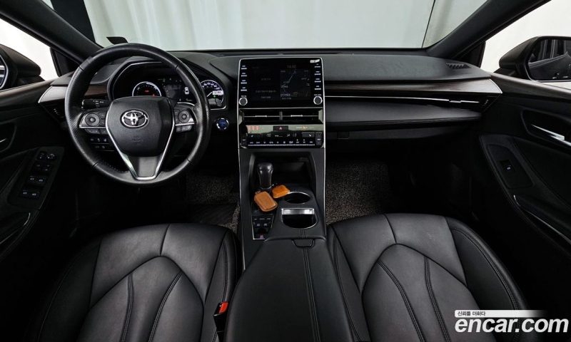 Toyota Avalon 2.5 Hybrid