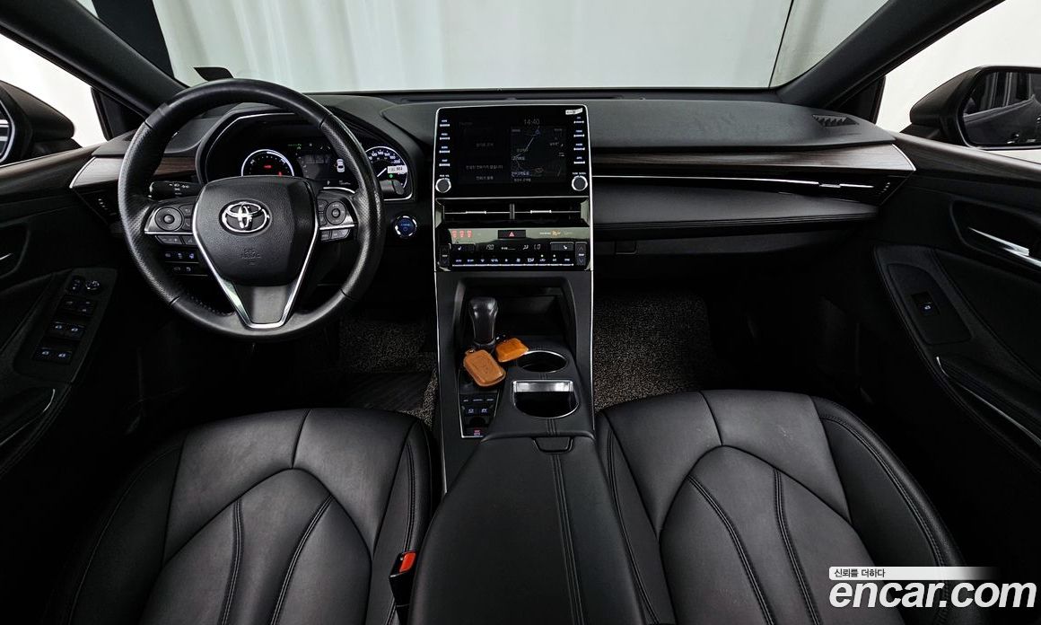 Toyota Avalon 2.5 Hybrid