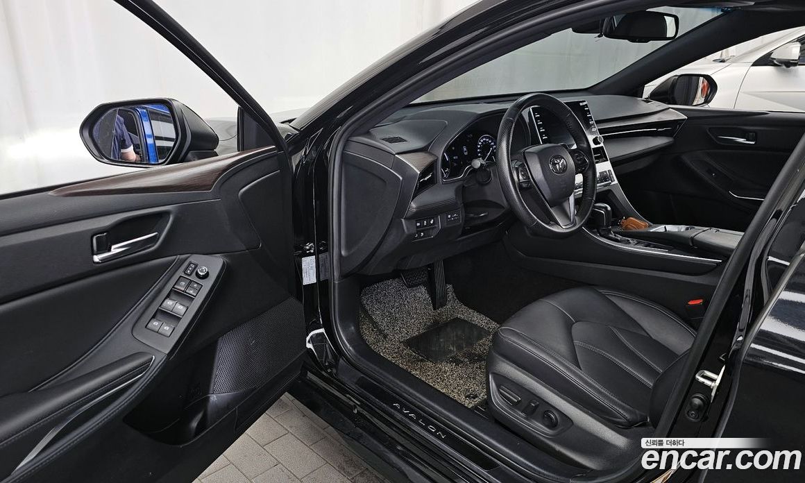 Toyota Avalon 2.5 Hybrid