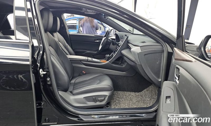 Toyota Avalon 2.5 Hybrid