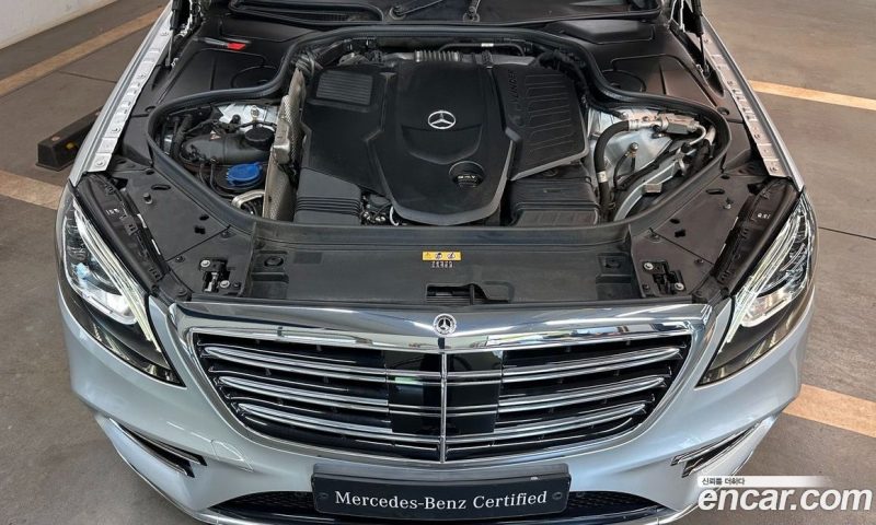 Mercedes Benz S-Class S350 D 4MATIC AMG Line