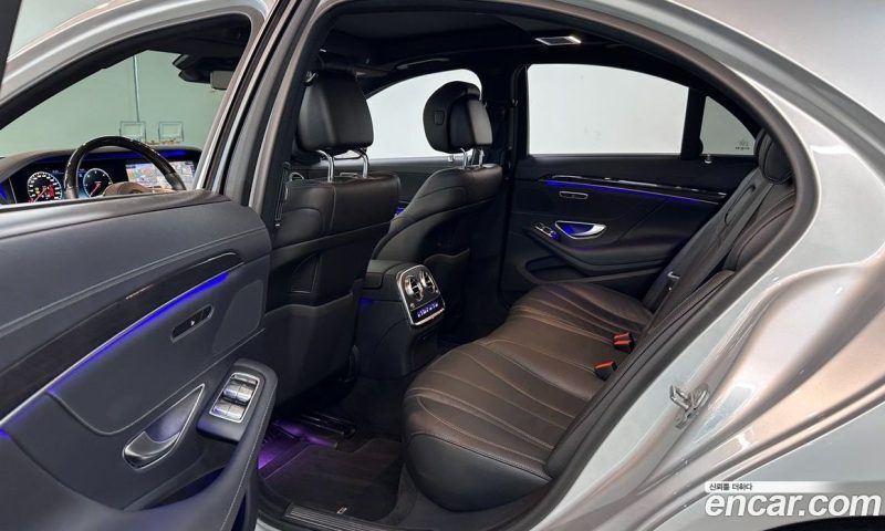 Mercedes Benz S-Class S350 D 4MATIC AMG Line