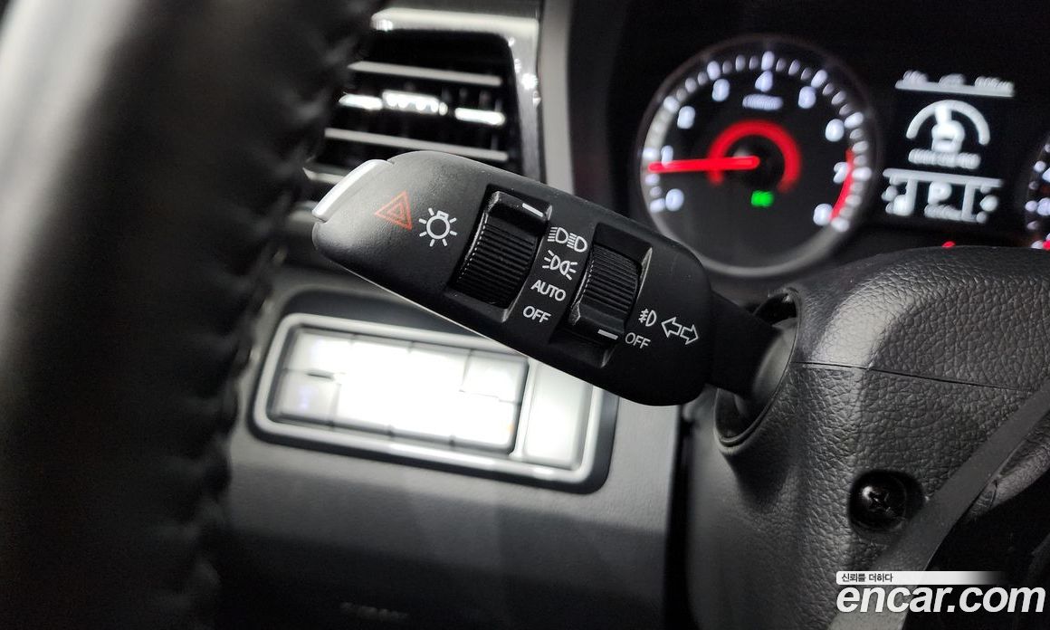 SsangYong Tivoli Gasoline 1.5 2WD
