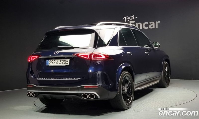 Mercedes Benz GLE-Class GLE300d 4MATIC