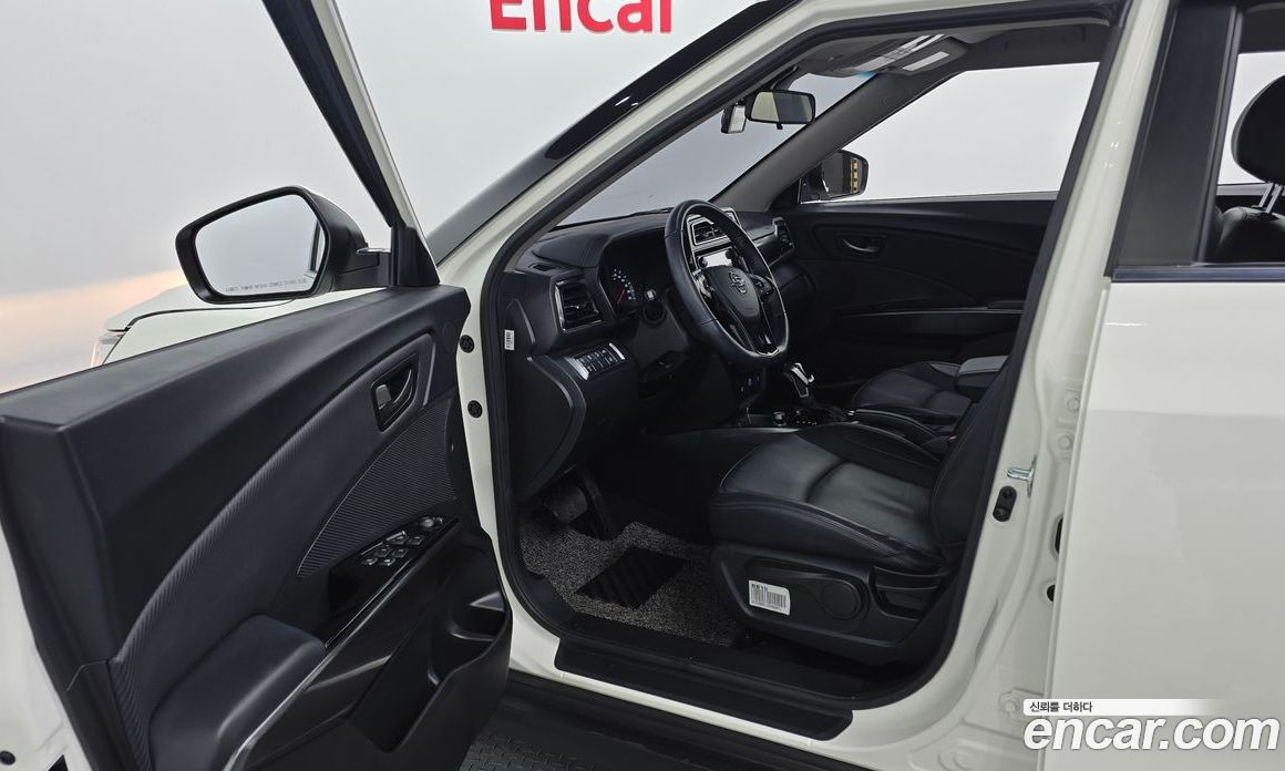 SsangYong Tivoli Gasoline 1.5 2WD