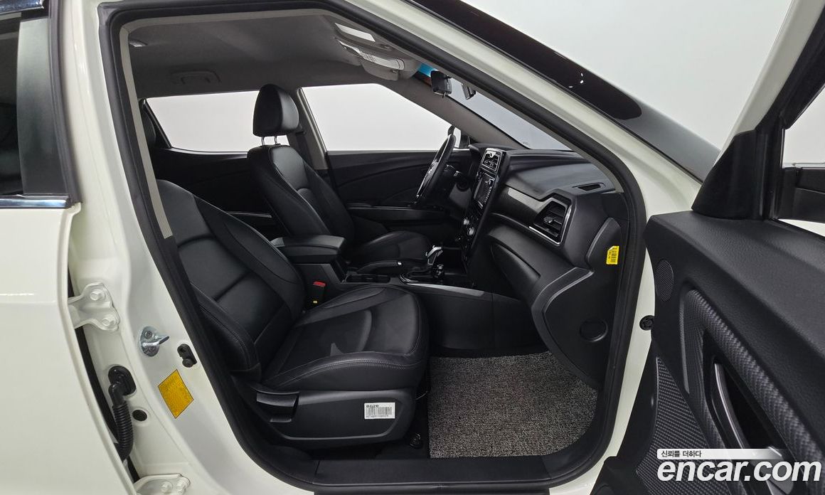 SsangYong Tivoli Gasoline 1.5 2WD