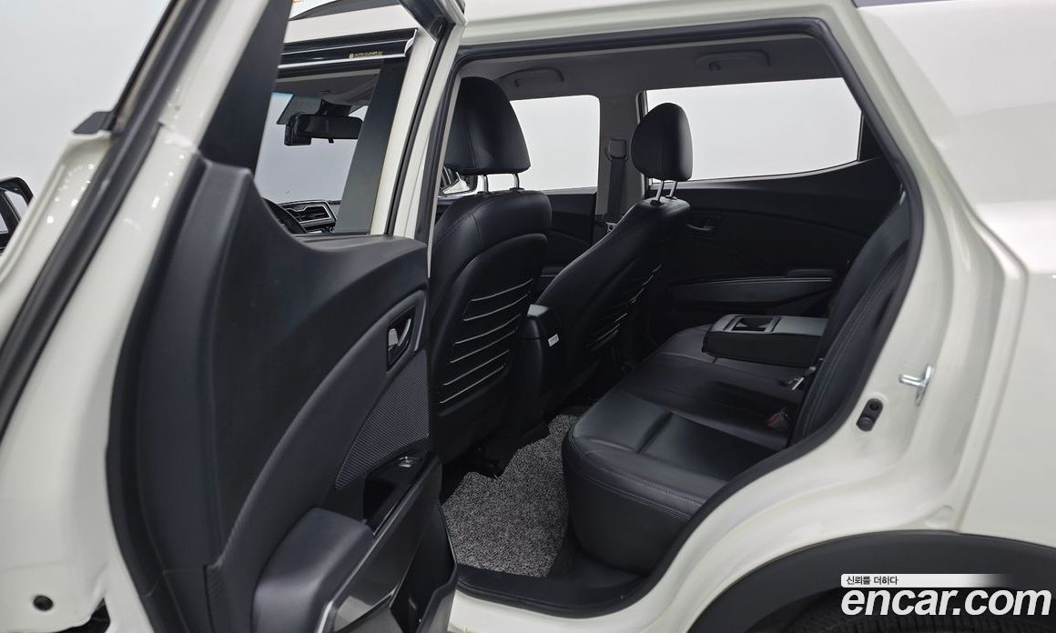 SsangYong Tivoli Gasoline 1.5 2WD