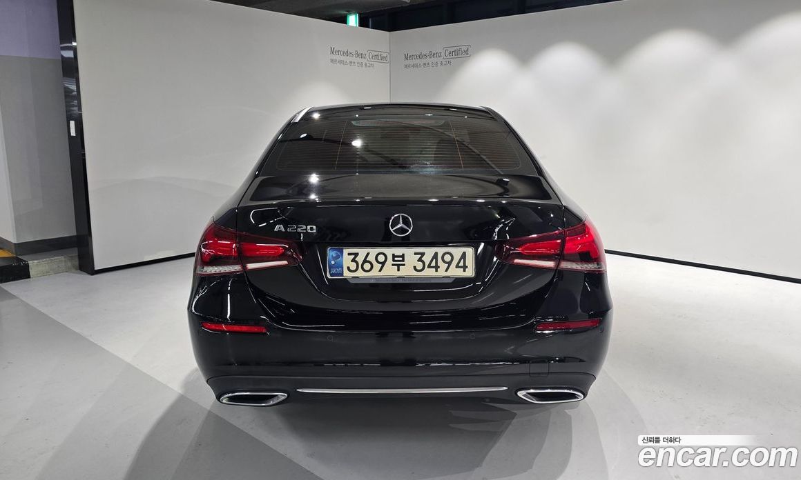 Mercedes Benz A-Class A220 Sedan