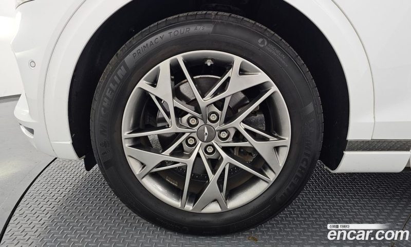 Genesis GV70 2.5T Gasoline 2WD