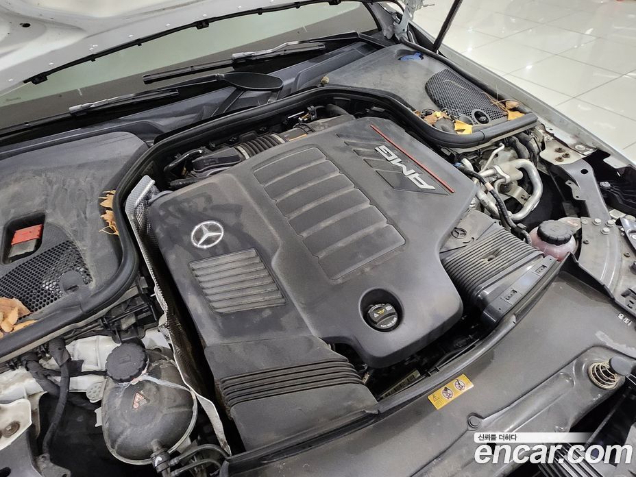 Mercedes Benz AMG GT 4Door 43 4MATIC+