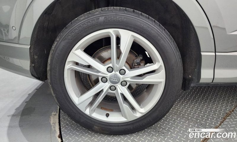 Audi Q3 35 TDI Premium Sportback