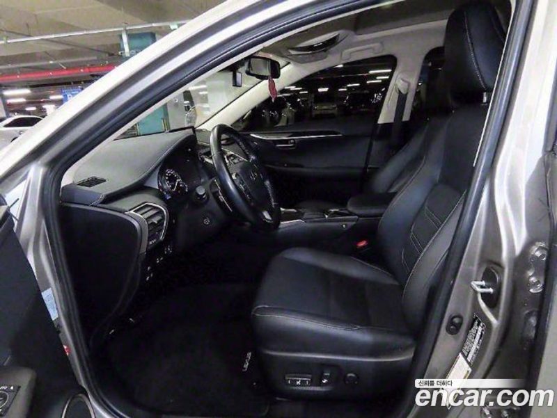 Lexus NX Executive
