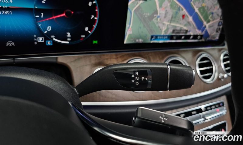 Mercedes Benz E-Class E250 Exclusive