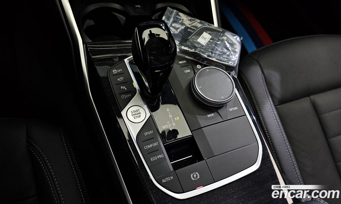 BMW 3-Series i320 Touring Luxury