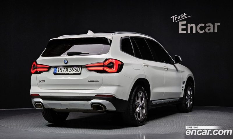BMW X3 xDrive i20