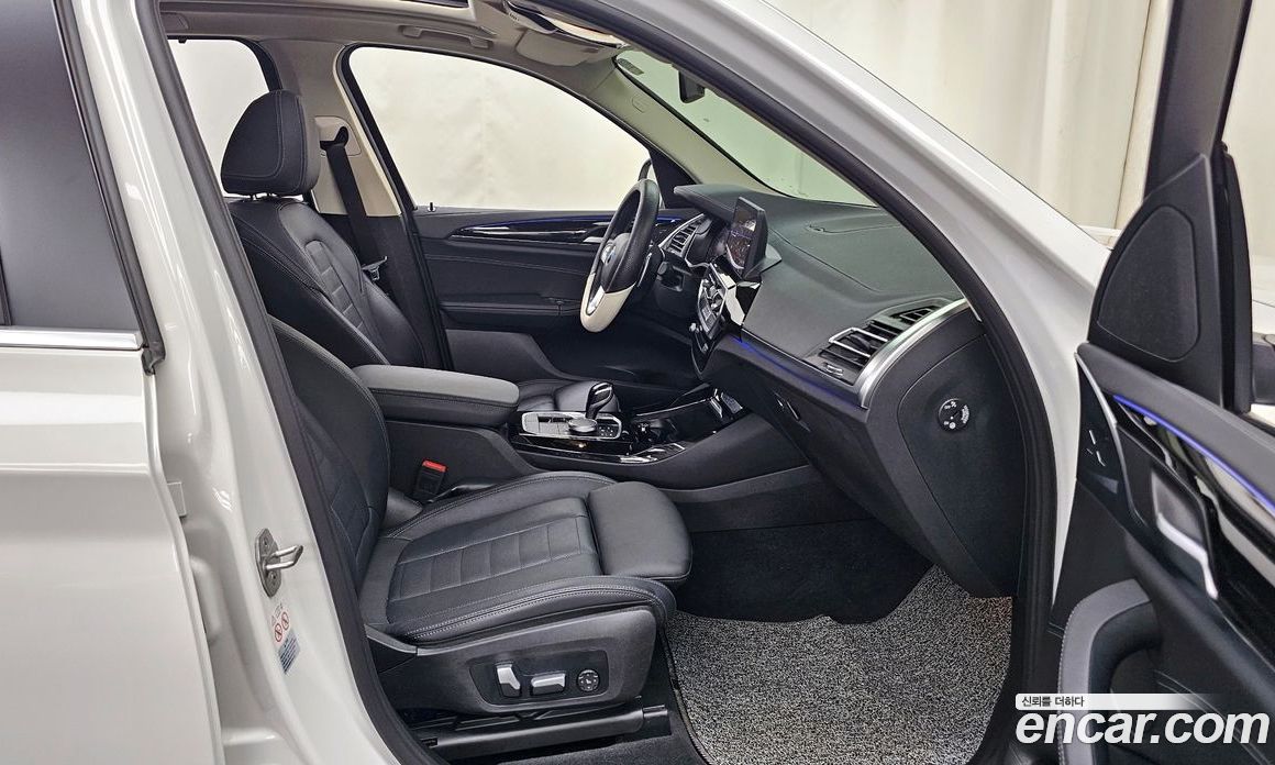 BMW X3 xDrive i20