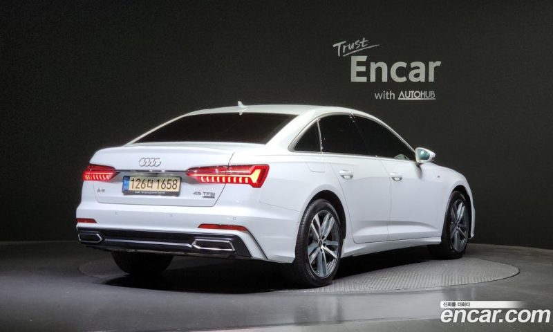 Audi A6 45 TFSI Quattro Premium