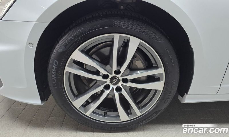 Audi A6 45 TFSI Quattro Premium