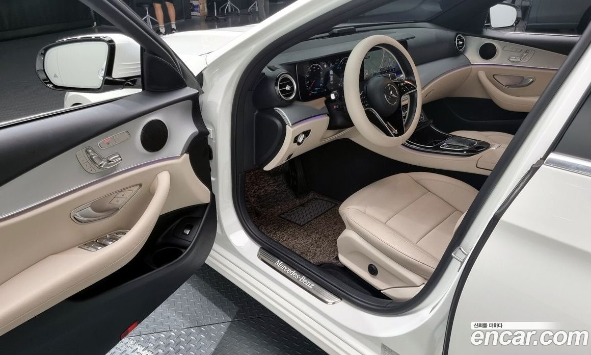 Mercedes Benz E-Class E250 Avantgarde