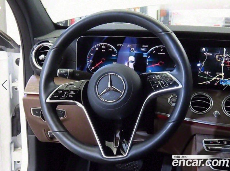 Mercedes Benz E-Class E250 Exclusive