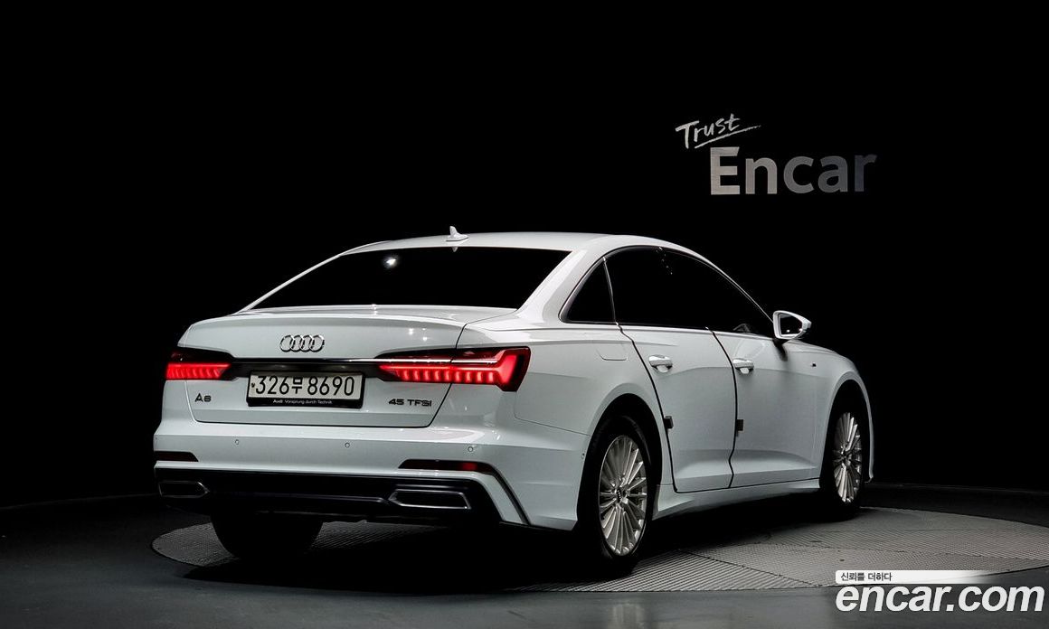 Audi A6 45 TFSI Premium