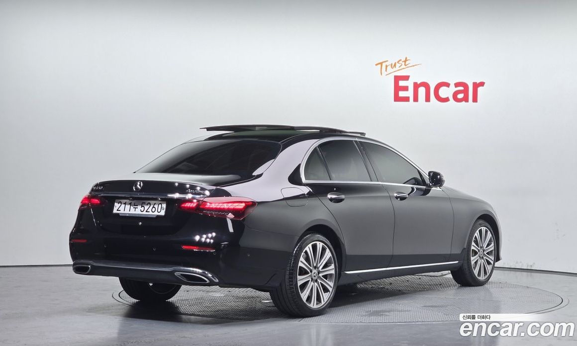 Mercedes Benz E-Class E450 4MATIC Exclusive