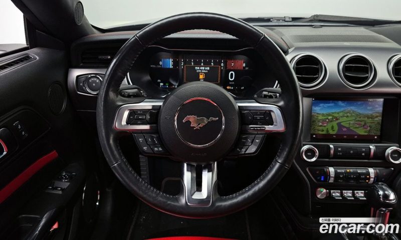 Ford Mustang Coupe