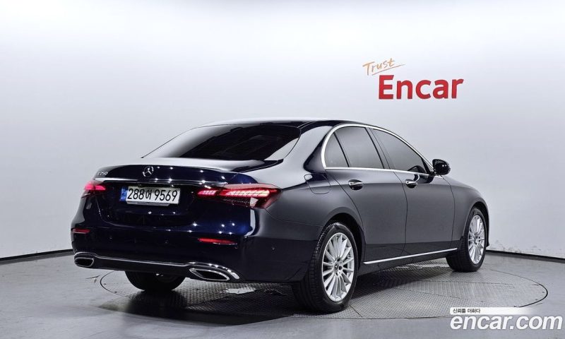 Mercedes Benz E-Class E250 Exclusive