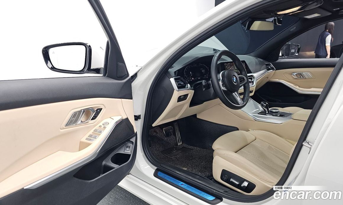 BMW 3-Series i320 M Sport