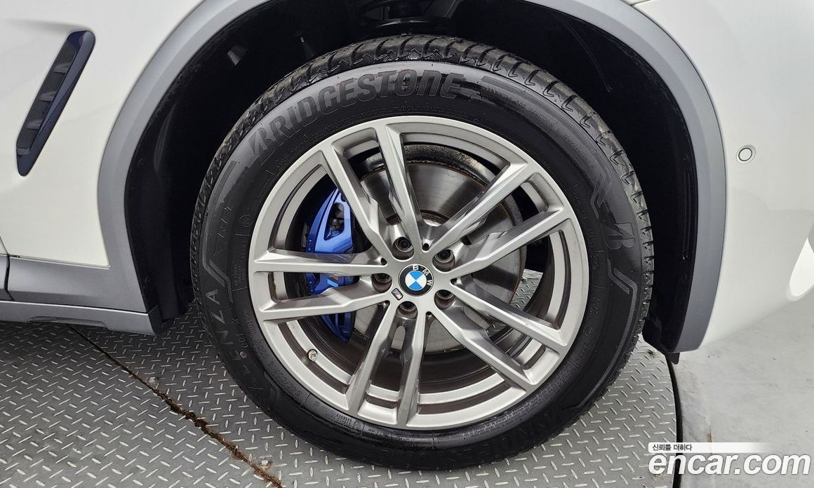 BMW X4 xDrive20i M Sports X Onlile Exclusive Edition