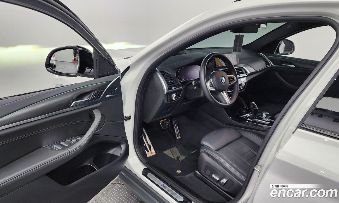 BMW X4 xDrive20i M Sports X Onlile Exclusive Edition