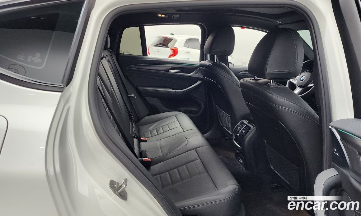 BMW X4 xDrive20i M Sports X Onlile Exclusive Edition